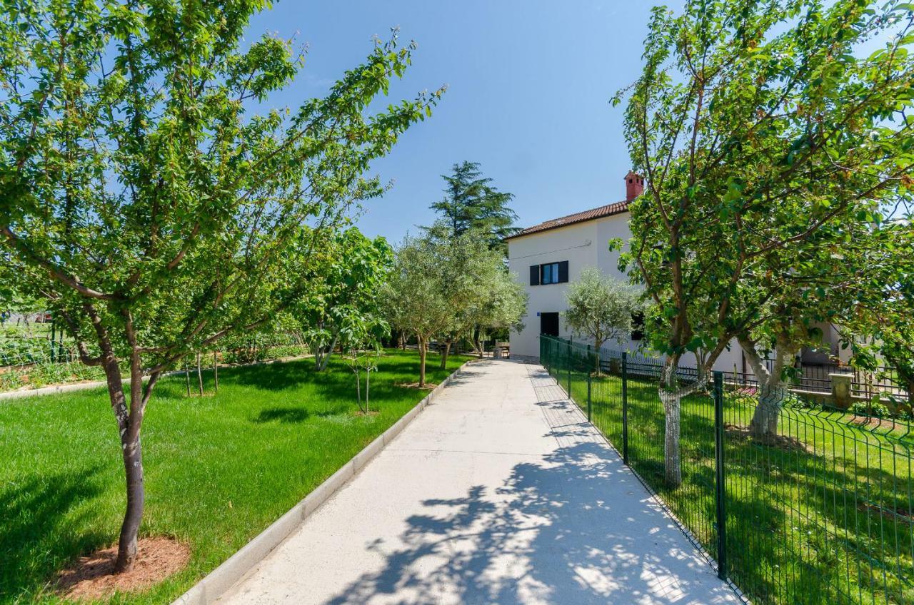 Apartments Dragutin Medulin Kültér fotó