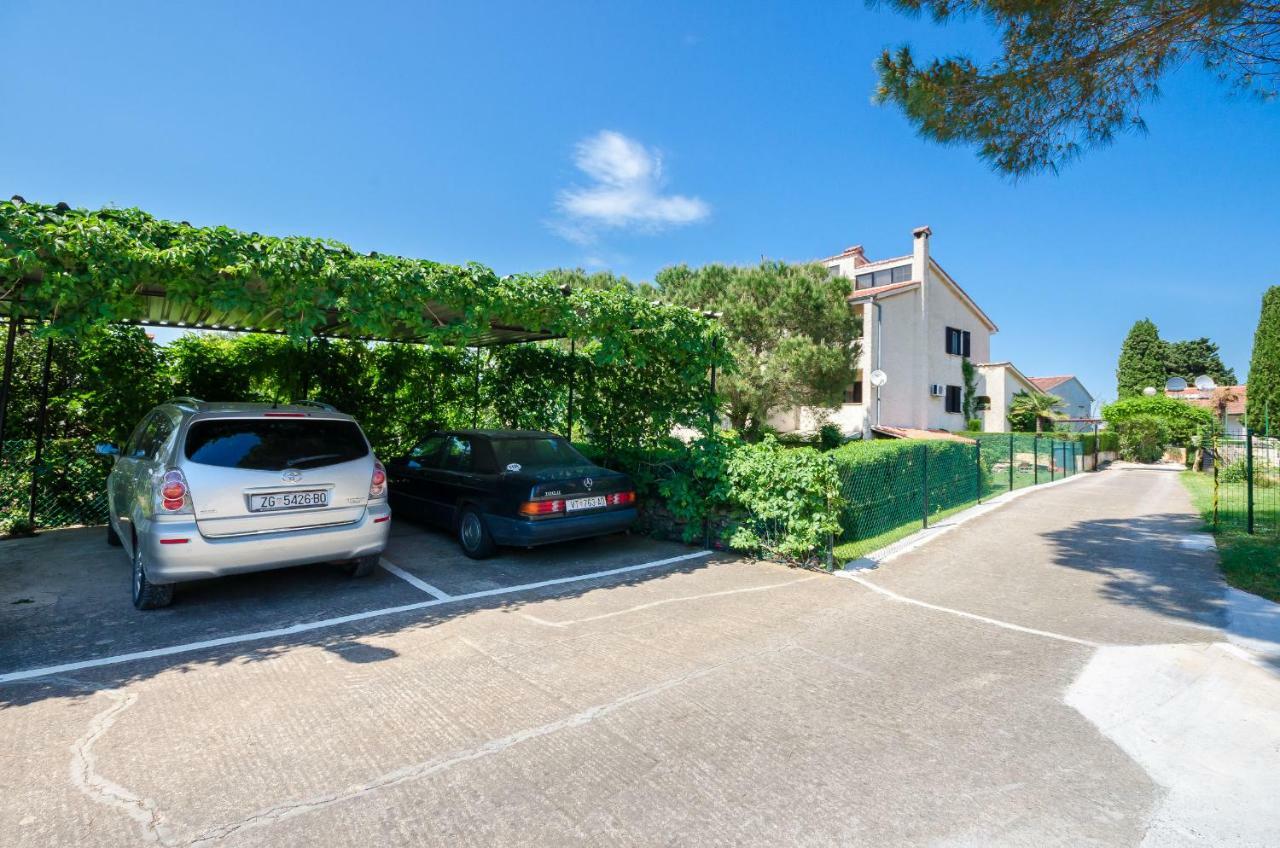 Apartments Dragutin Medulin Kültér fotó